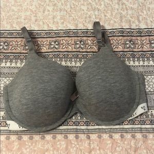 Victoria secret bra